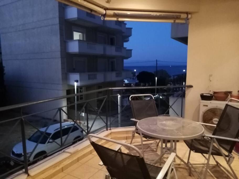 Τεσσαρι Στον Ναυτικο Ομιλο Χiου Lejlighed Chios Town Eksteriør billede